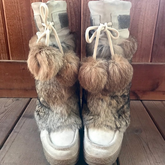 Coach Maryann Tan Rabbit Fur Boots - Picture 6 of 16